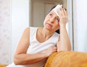 Read more about the article CBD and Menopause: A Holistic Path to Relief