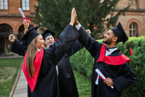 Read more about the article Celebrate College Graduation in Style with Delta 8 and Delta 9 Gifts